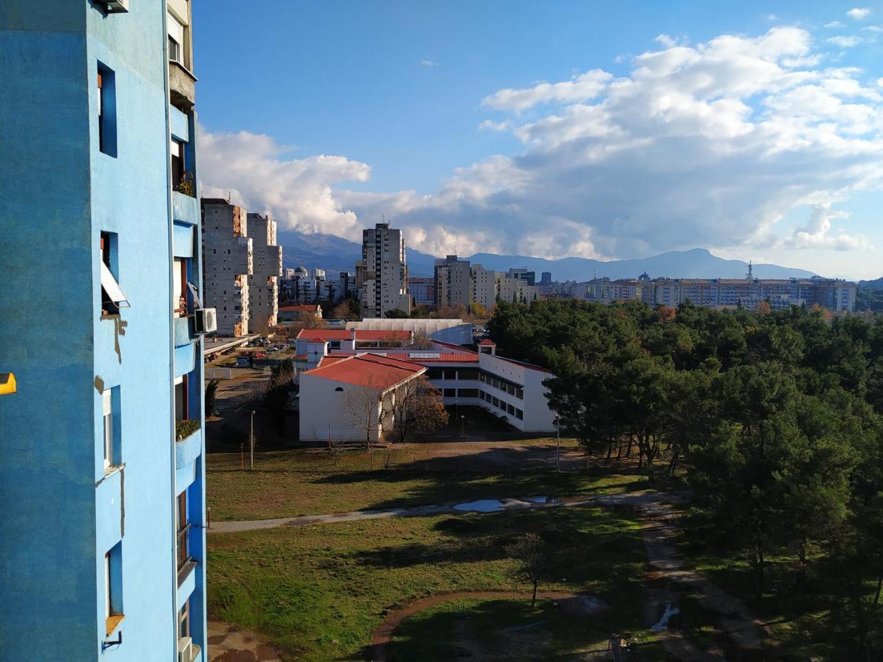 Apartment Dora Podgorica Buitenkant foto